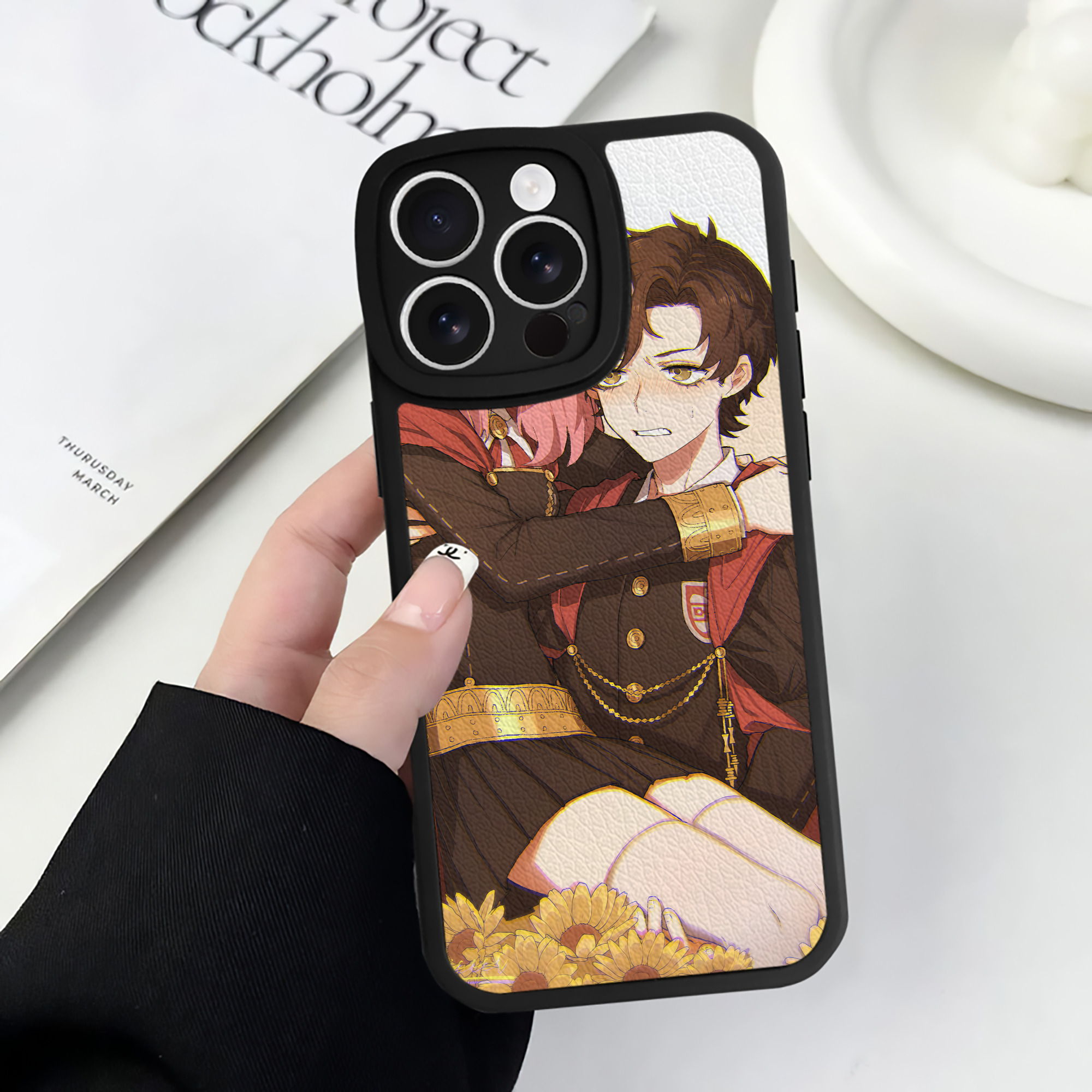 （画像用） SPY×FAMILY间谍家家酒 【iPhone 16シリーズ対応】シリコンスマホケース（レザー調） 材質：シリコン
